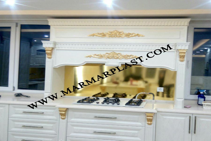 بین کابینت و پشت اجاق گاز