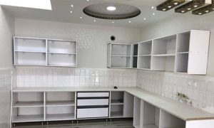 کاشی بین کابینتی