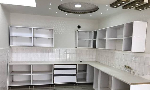کاشی بین کابینتی